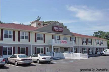 Hometown Inn & Suites Шерервилл Экстерьер фото